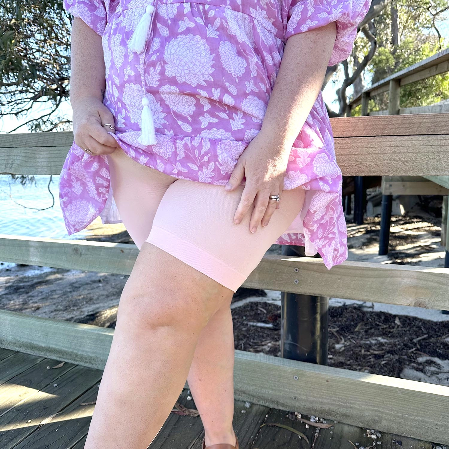 Stay Cool Chub Rub Shorts - Pétale de Rose