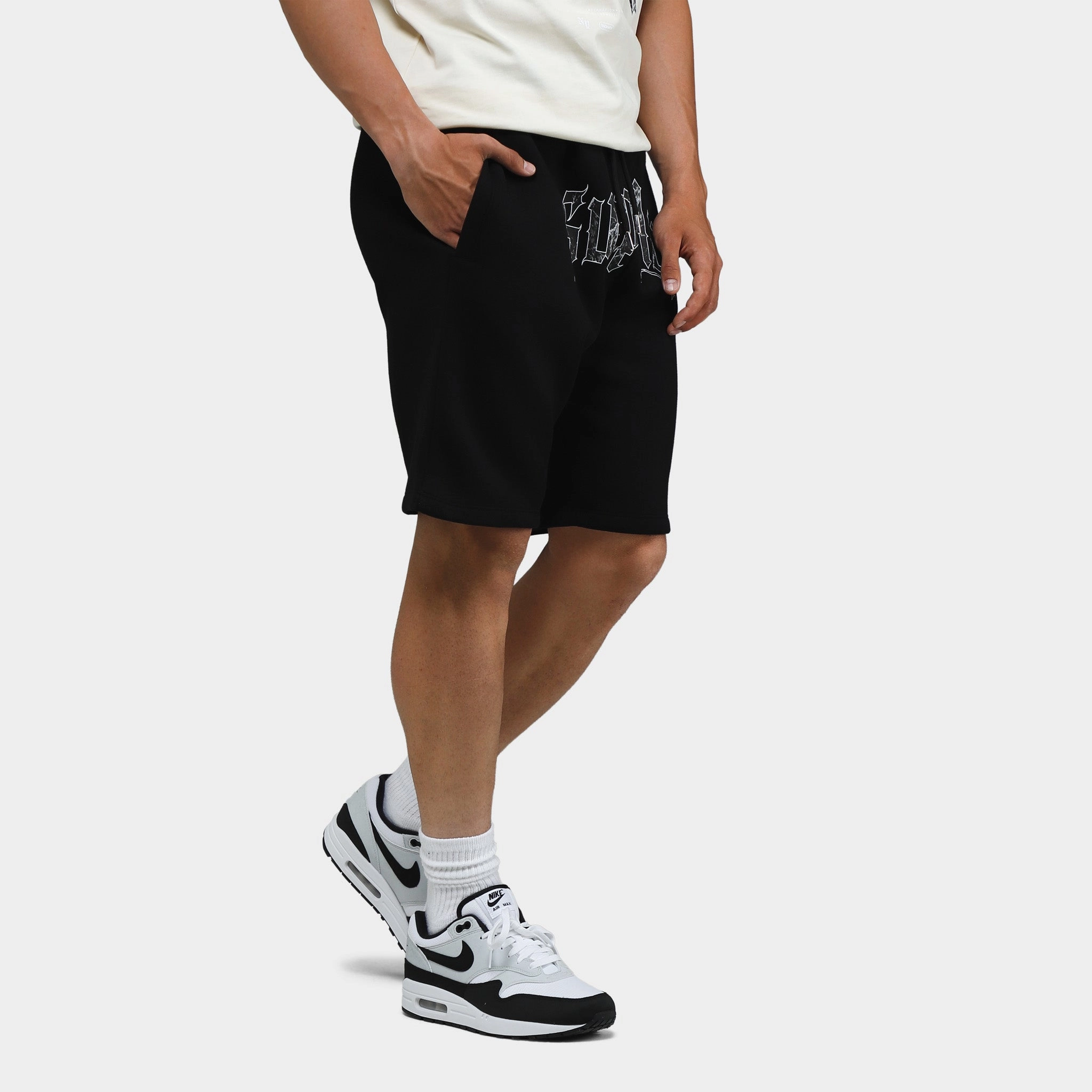Supply & Demand Fallen Shorts / Black