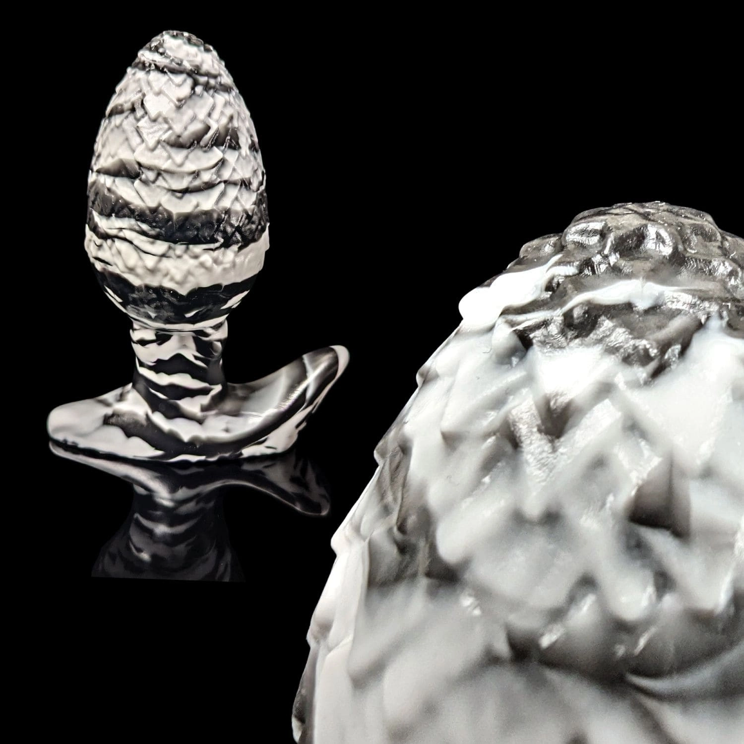 Uldred's Egg - Marble Color